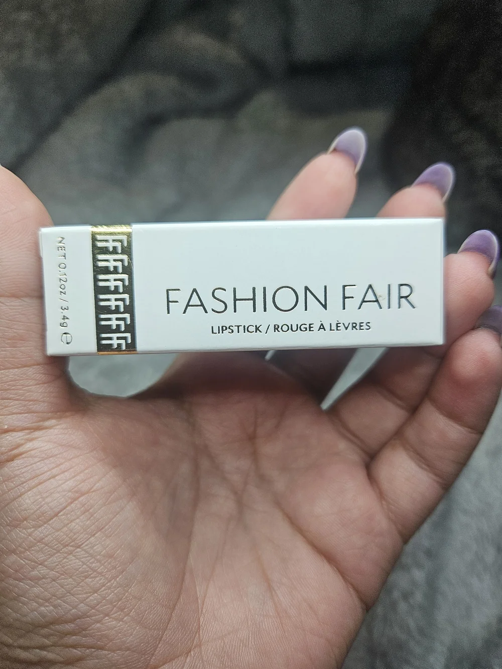 Fuchsia Lipstick - FashionFair Lipstick